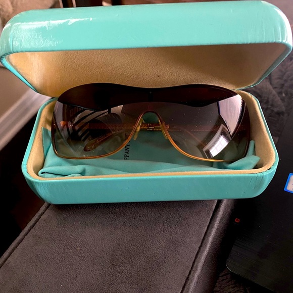 Tiffany & Co. Accessories - Tiffany & Co. Gold Aviator Sunglasses